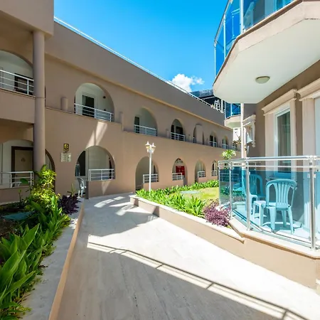 Hotel Marinez