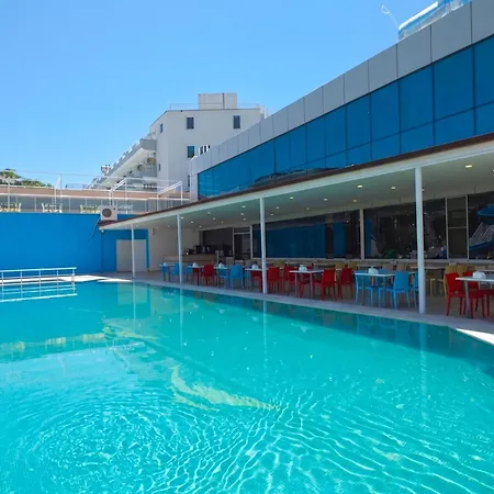 Marinez Otel