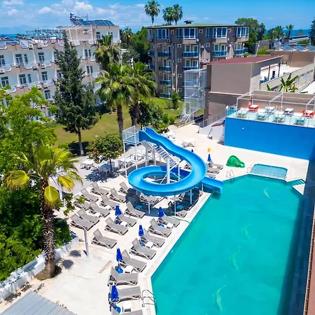 Marinez Otel 4*
